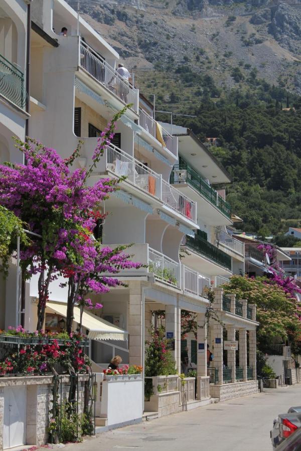Apartments By The Sea Podgora, Makarska - 6713 Екстер'єр фото